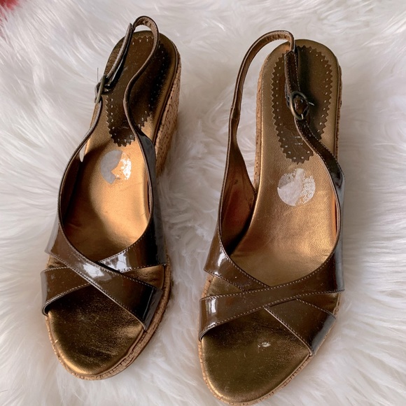 Open Toed Wedges - Picture 1 of 3